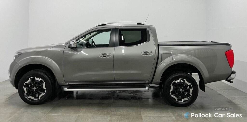 Aug 2021 Nissan Navara Double Cab Pick Up Tekna 2.3dCi 190 TT 4WD Auto