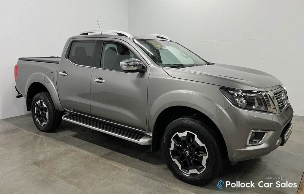 Aug 2021 Nissan Navara Double Cab Pick Up Tekna 2.3dCi 190 TT 4WD Auto
