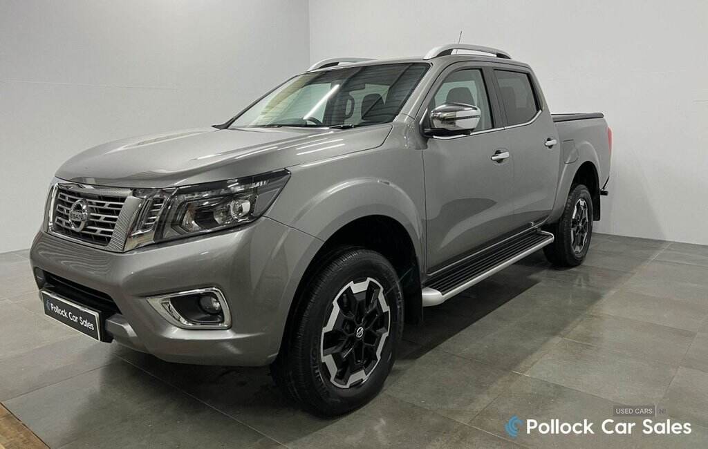 Aug 2021 Nissan Navara Double Cab Pick Up Tekna 2.3dCi 190 TT 4WD Auto
