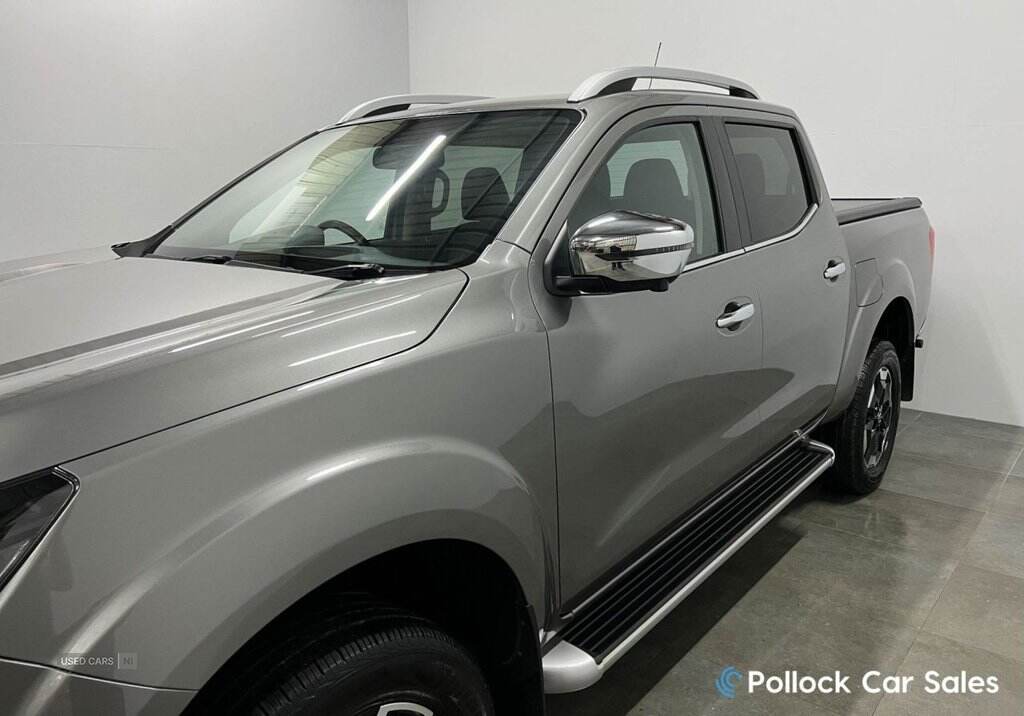 Aug 2021 Nissan Navara Double Cab Pick Up Tekna 2.3dCi 190 TT 4WD Auto