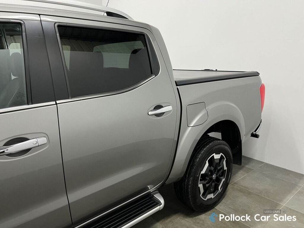 Aug 2021 Nissan Navara Double Cab Pick Up Tekna 2.3dCi 190 TT 4WD Auto