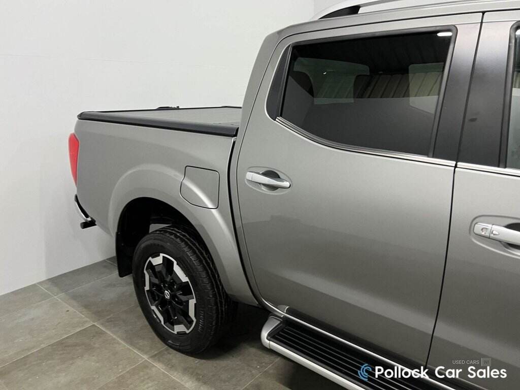 Aug 2021 Nissan Navara Double Cab Pick Up Tekna 2.3dCi 190 TT 4WD Auto