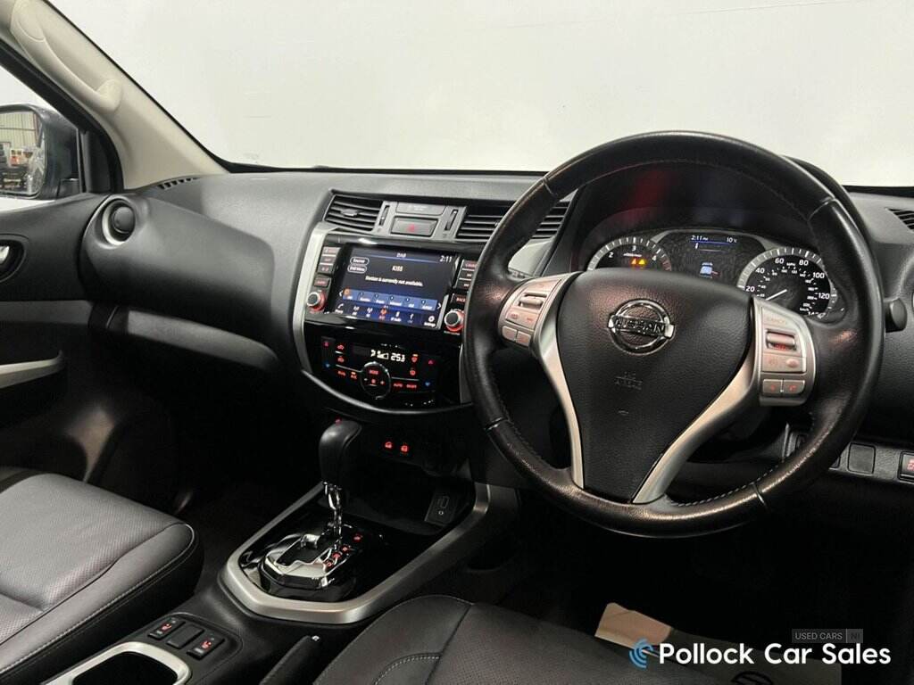 Aug 2021 Nissan Navara Double Cab Pick Up Tekna 2.3dCi 190 TT 4WD Auto