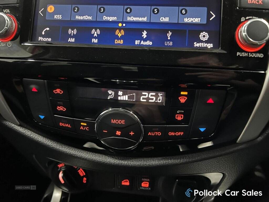 Aug 2021 Nissan Navara Double Cab Pick Up Tekna 2.3dCi 190 TT 4WD Auto