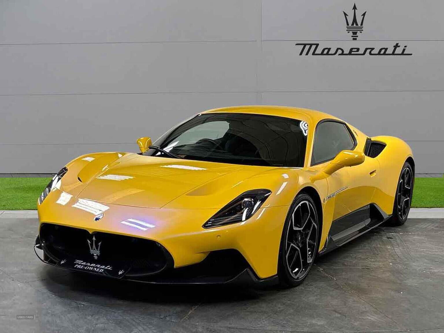 Nov 2022 Maserati MC20 V6 2Dr Auto [Ext Carbon Pack]