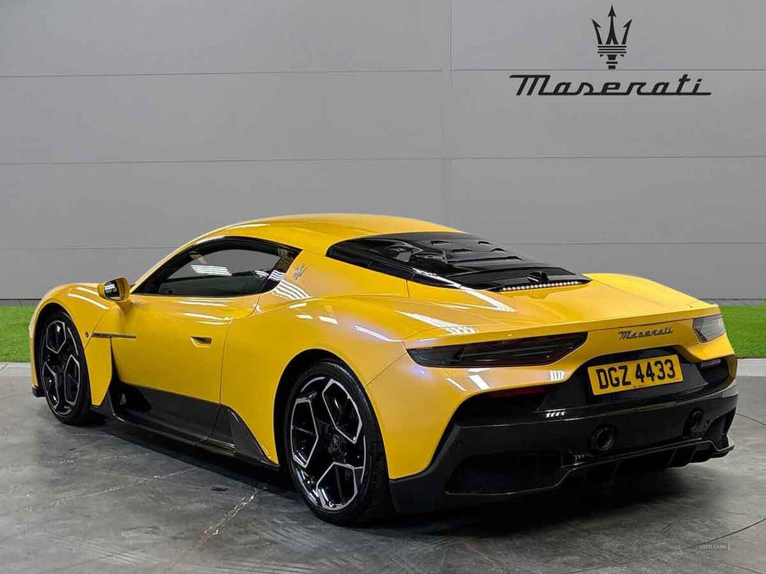 Nov 2022 Maserati MC20 V6 2Dr Auto [Ext Carbon Pack]