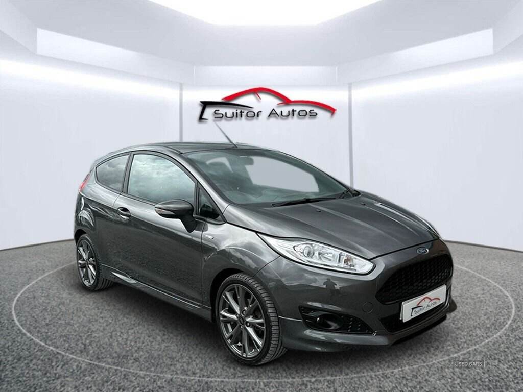 May 2017 Ford Fiesta 1.0 EcoBoost 140 ST-Line 3dr