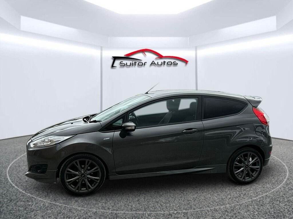 May 2017 Ford Fiesta 1.0 EcoBoost 140 ST-Line 3dr