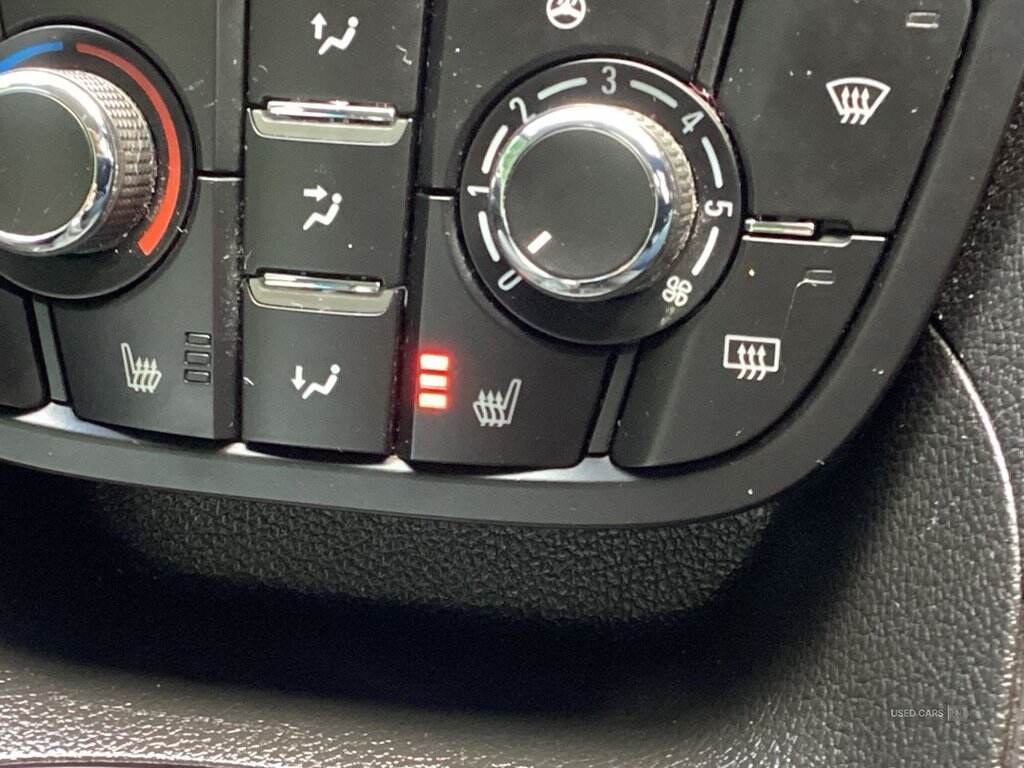Sep 2014 Vauxhall Meriva 1.4i 16V Tech Line 5dr