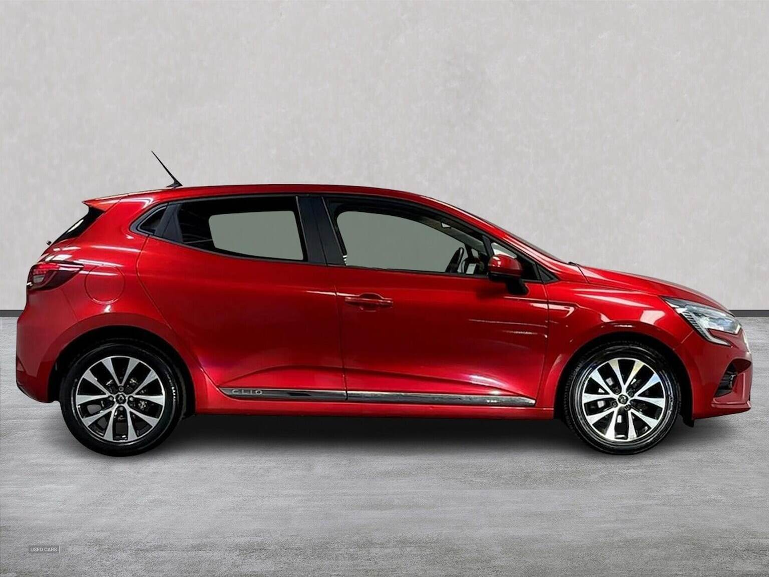 Jan 2020 Renault Clio 1.0 Tce 100 Iconic 5Dr