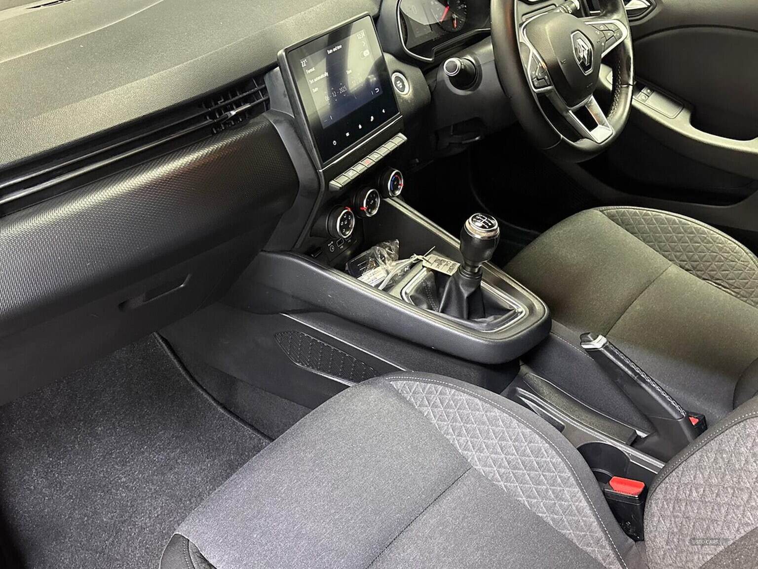 Jan 2020 Renault Clio 1.0 Tce 100 Iconic 5Dr