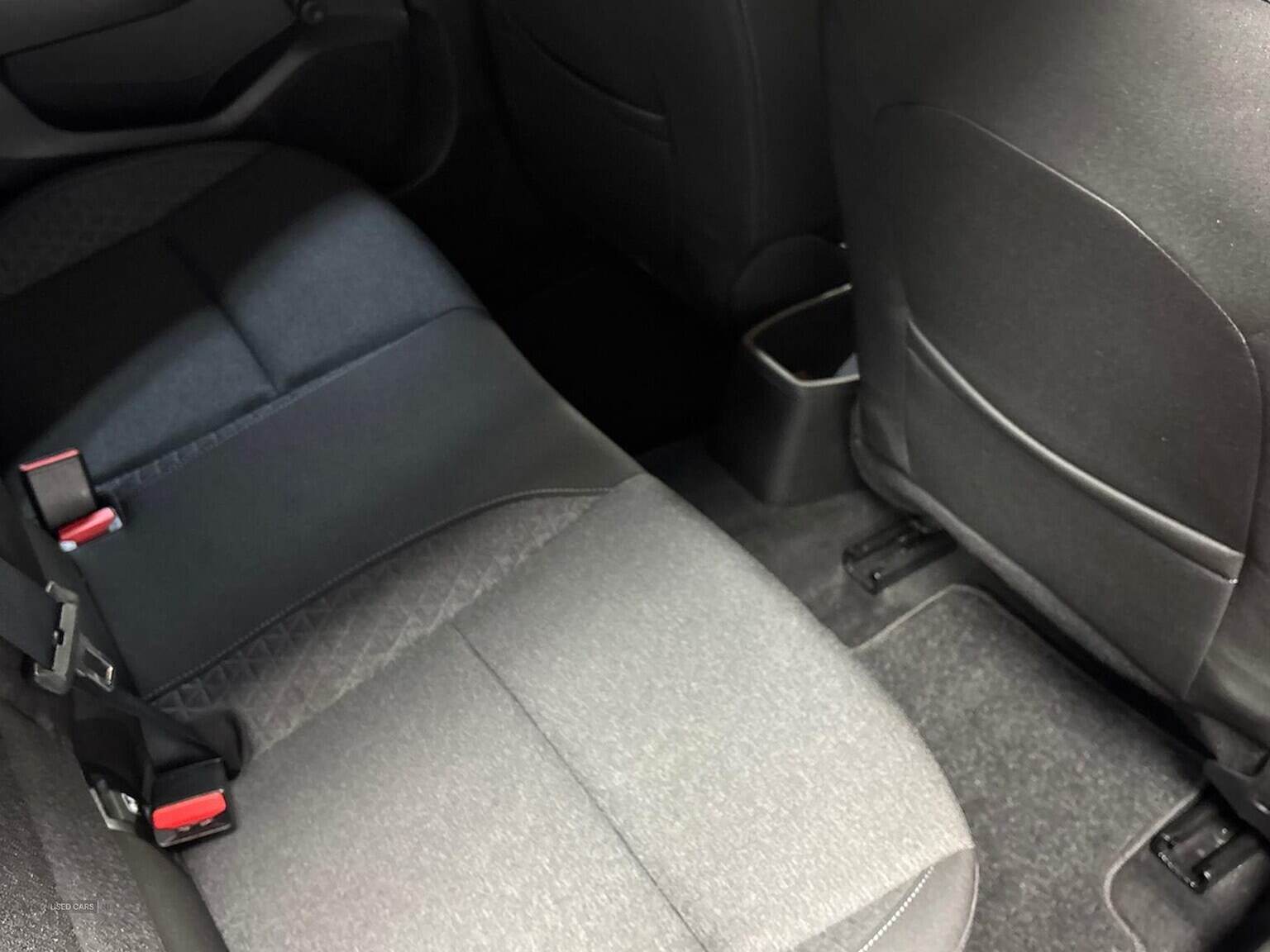 Jan 2020 Renault Clio 1.0 Tce 100 Iconic 5Dr