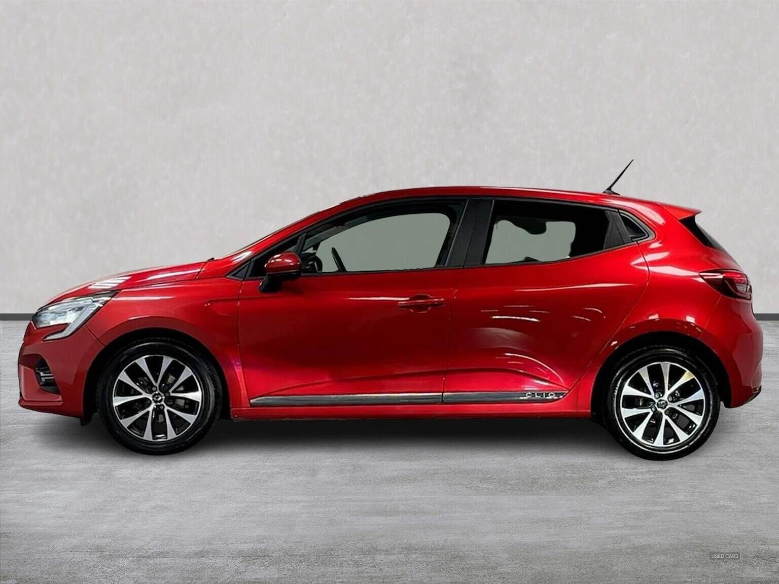 Jan 2020 Renault Clio 1.0 Tce 100 Iconic 5Dr