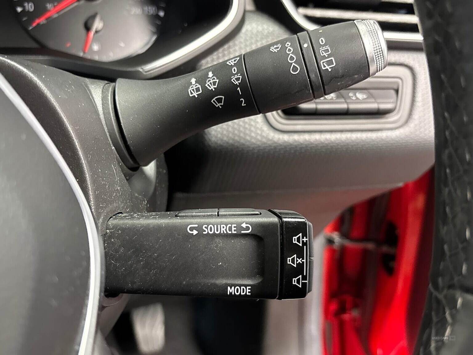 Jan 2020 Renault Clio 1.0 Tce 100 Iconic 5Dr