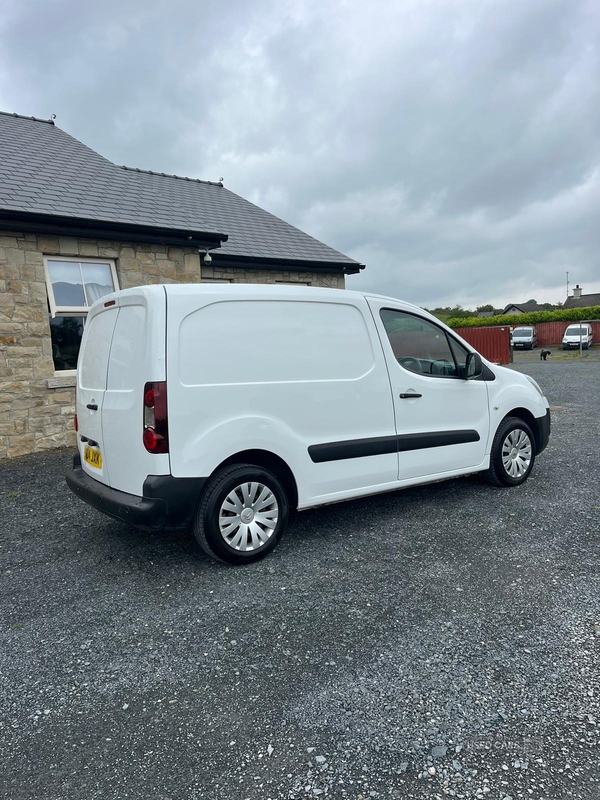 Citroen Berlingo L1 DIESEL in Down