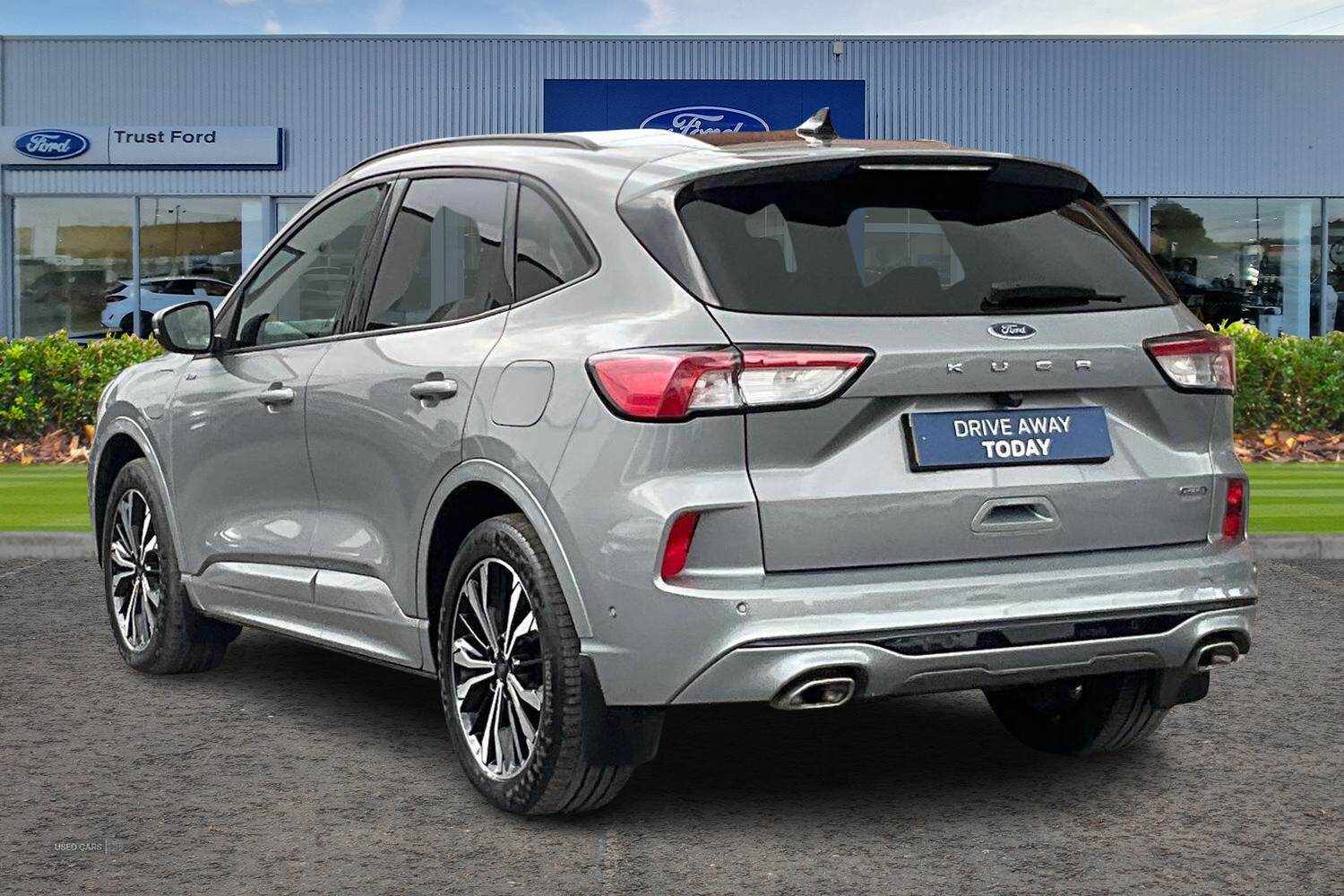  2023 Ford Kuga 2.5 PHEV ST-Line X Edition 5dr CVT**REAR CAMERA - HEATED SEATS &amp; STEERING WHEEL - APPLE CARPLAY - ACTIVE PARK ASSIST - WIRELESS PHONE CHARGER - HUD**