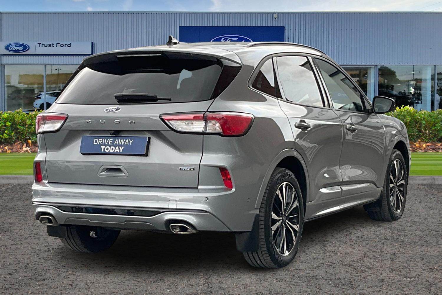  2023 Ford Kuga 2.5 PHEV ST-Line X Edition 5dr CVT**REAR CAMERA - HEATED SEATS &amp; STEERING WHEEL - APPLE CARPLAY - ACTIVE PARK ASSIST - WIRELESS PHONE CHARGER - HUD**
