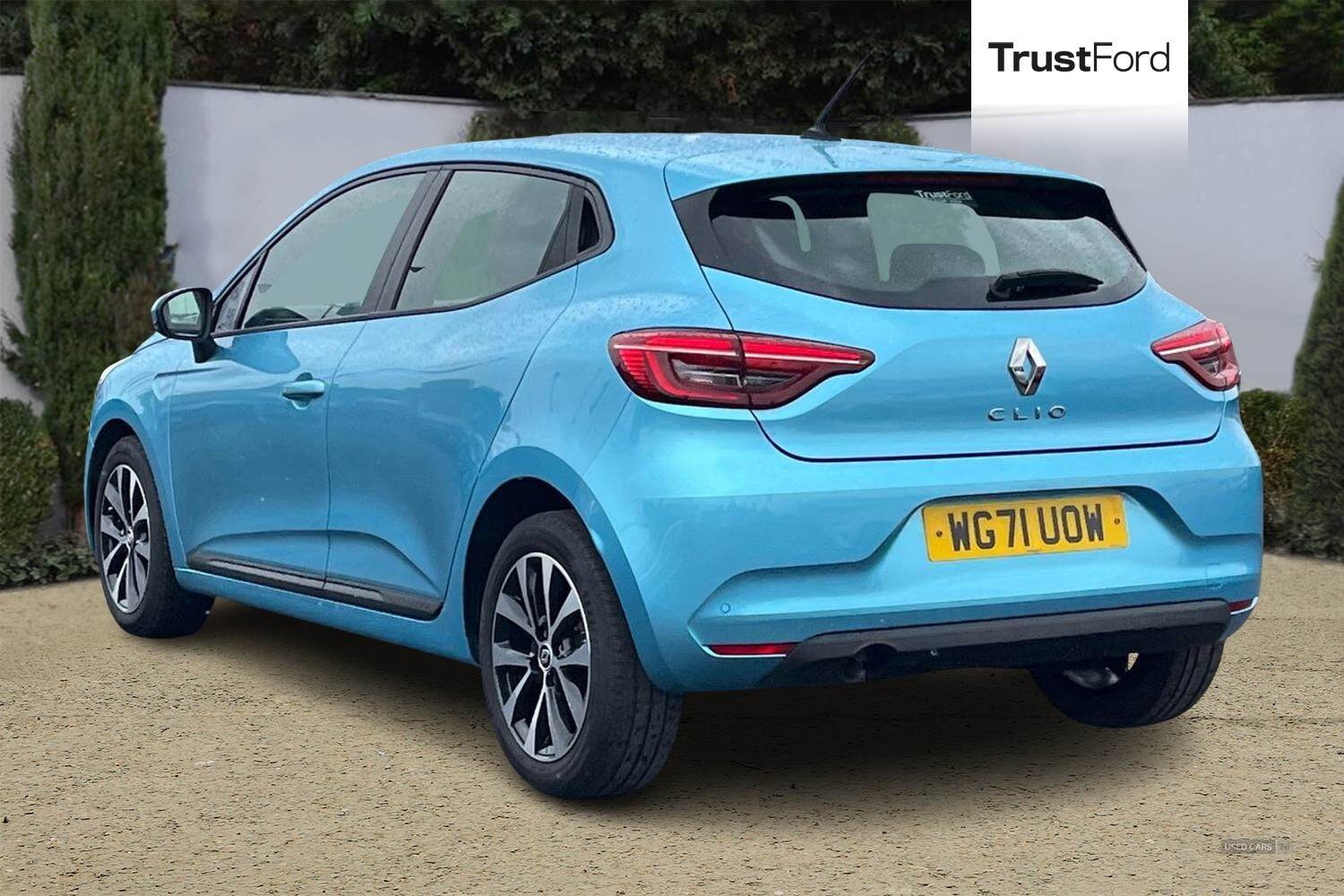 Jan 2022 Renault Clio 1.0 TCe 90 Iconic 5dr