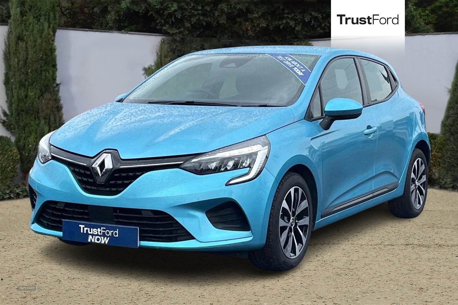Jan 2022 Renault Clio 1.0 TCe 90 Iconic 5dr