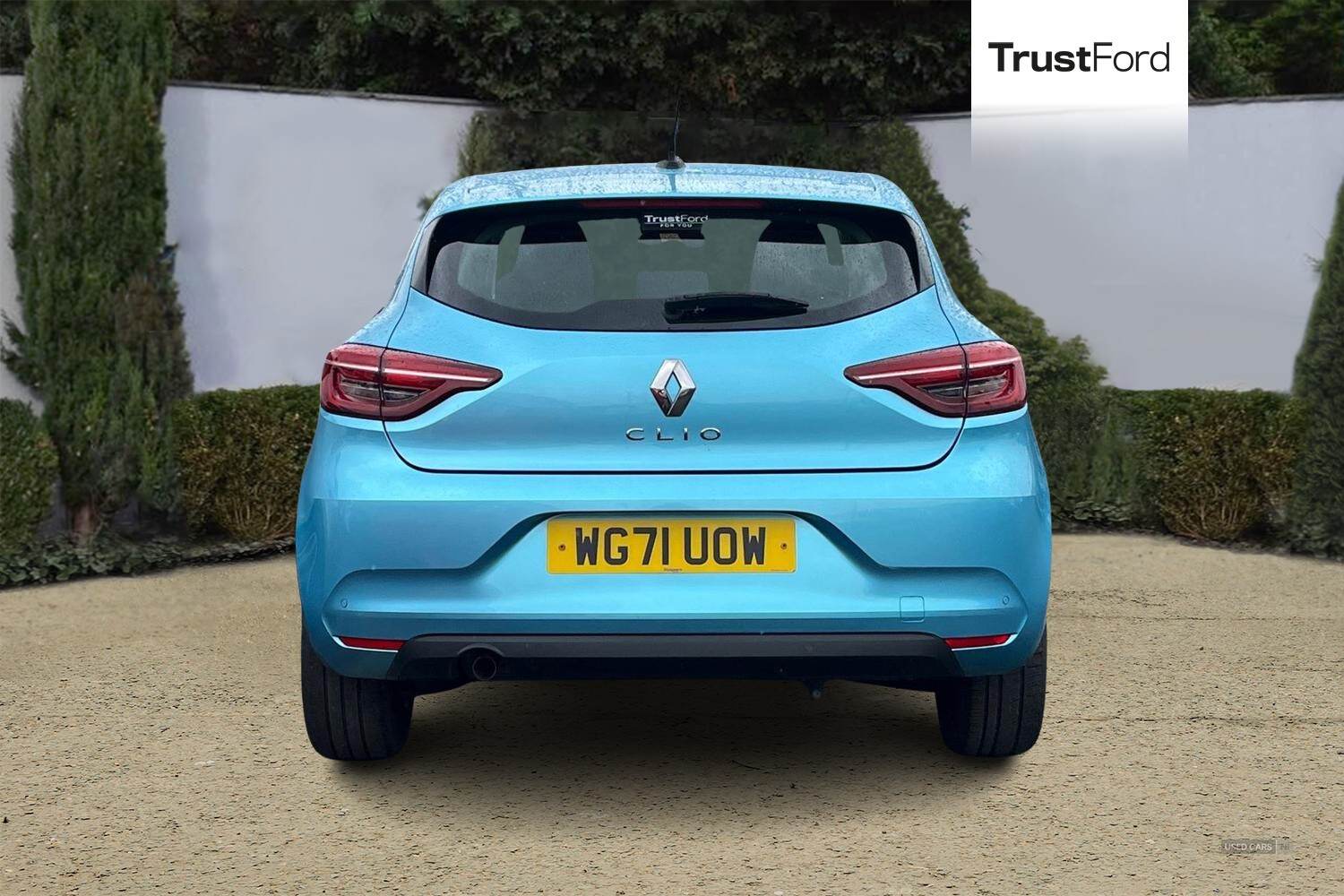 Jan 2022 Renault Clio 1.0 TCe 90 Iconic 5dr
