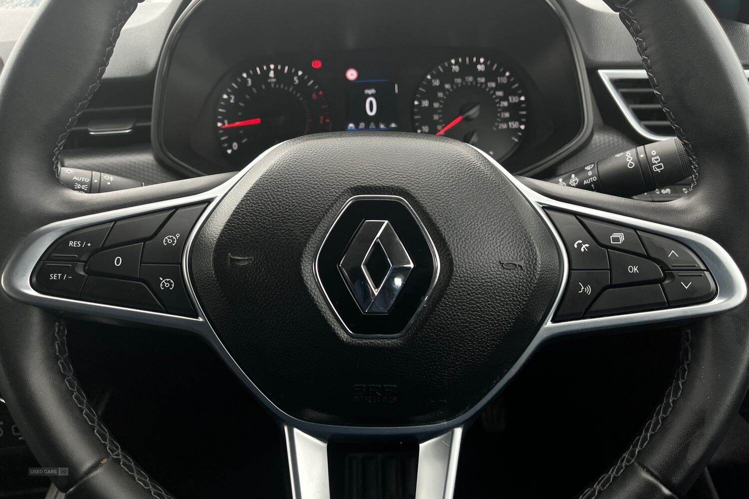 Jan 2022 Renault Clio 1.0 TCe 90 Iconic 5dr