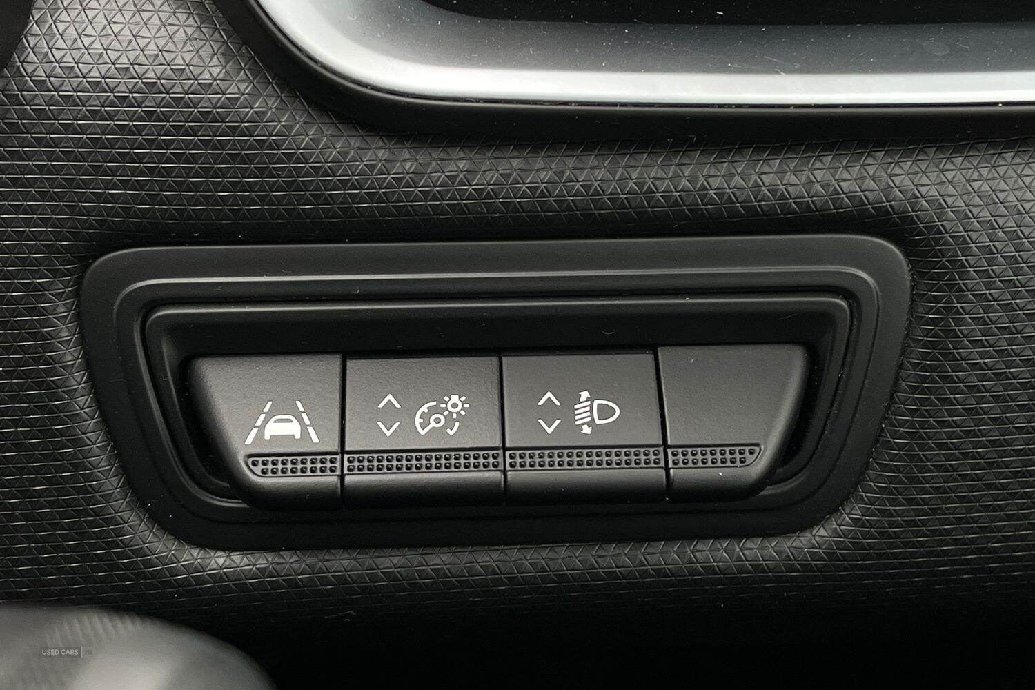 Jan 2022 Renault Clio 1.0 TCe 90 Iconic 5dr