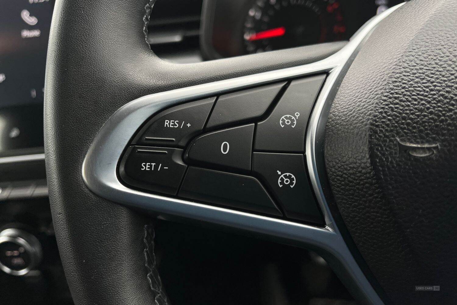 Jan 2022 Renault Clio 1.0 TCe 90 Iconic 5dr