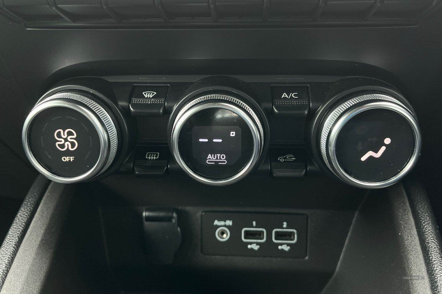 Jan 2022 Renault Clio 1.0 TCe 90 Iconic 5dr