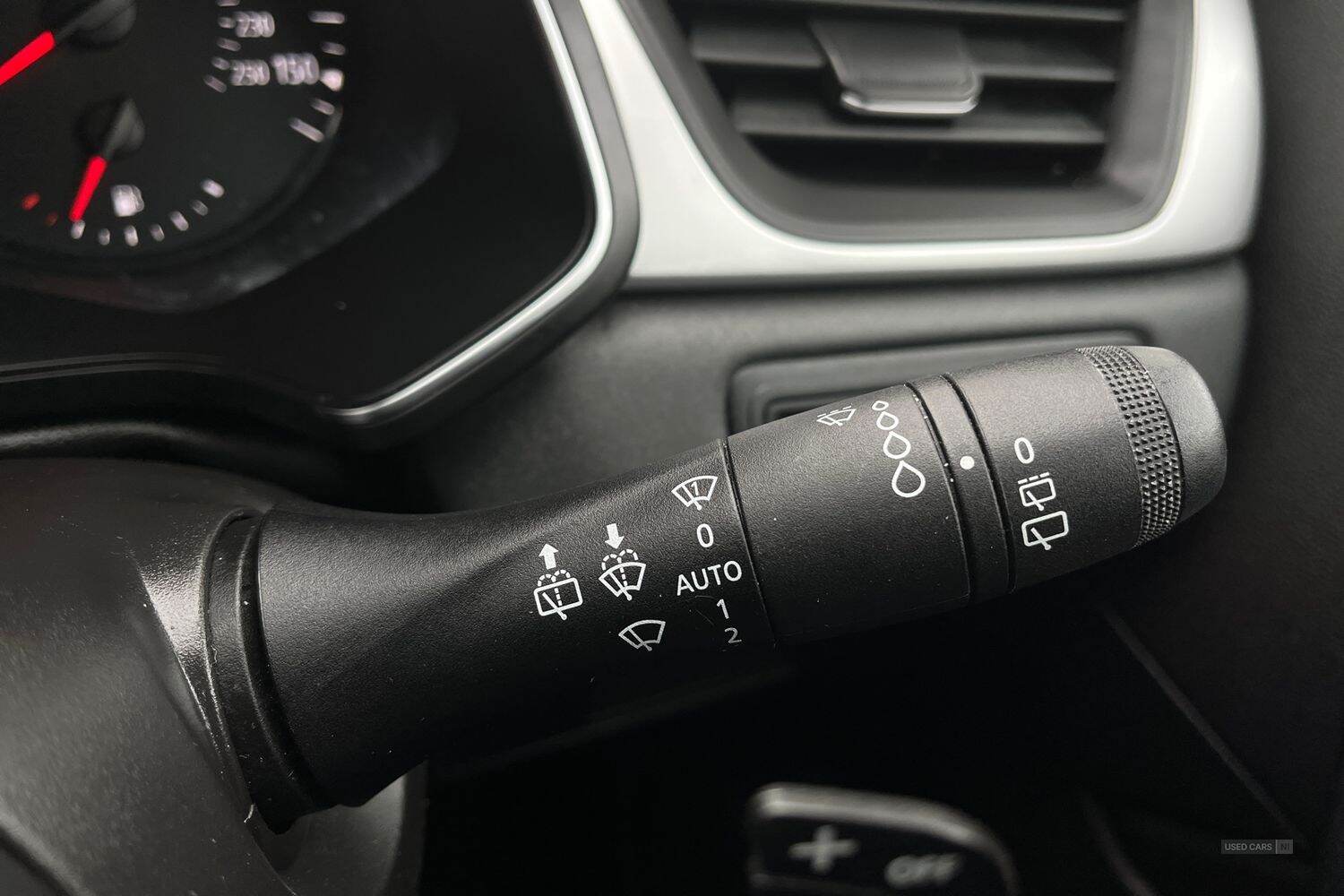 Feb 2022 Renault Captur 1.3 TCE 140 Iconic 5dr EDC