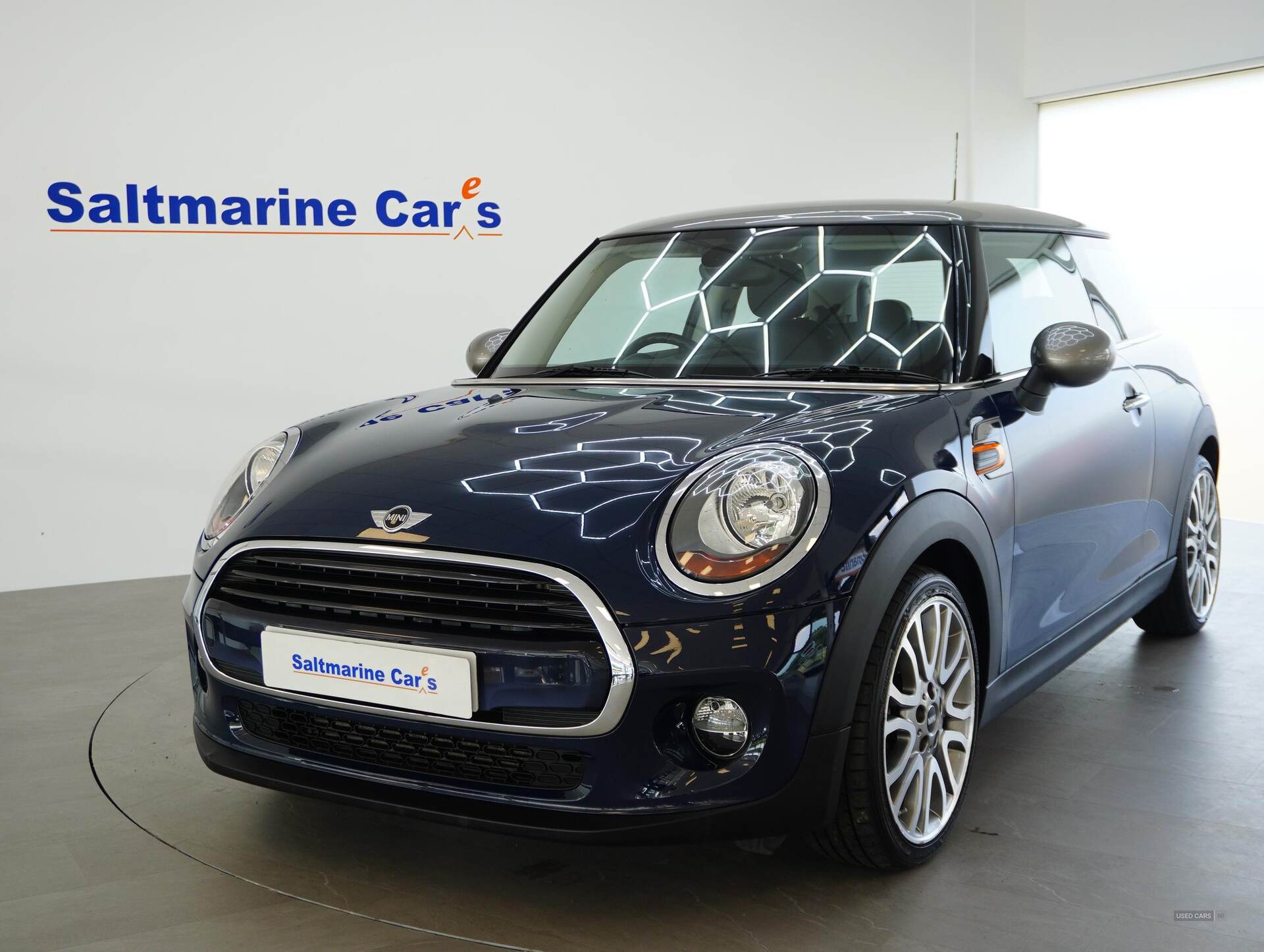 Mar 2017 MINI Hatch 1.5 Cooper Seven 3dr