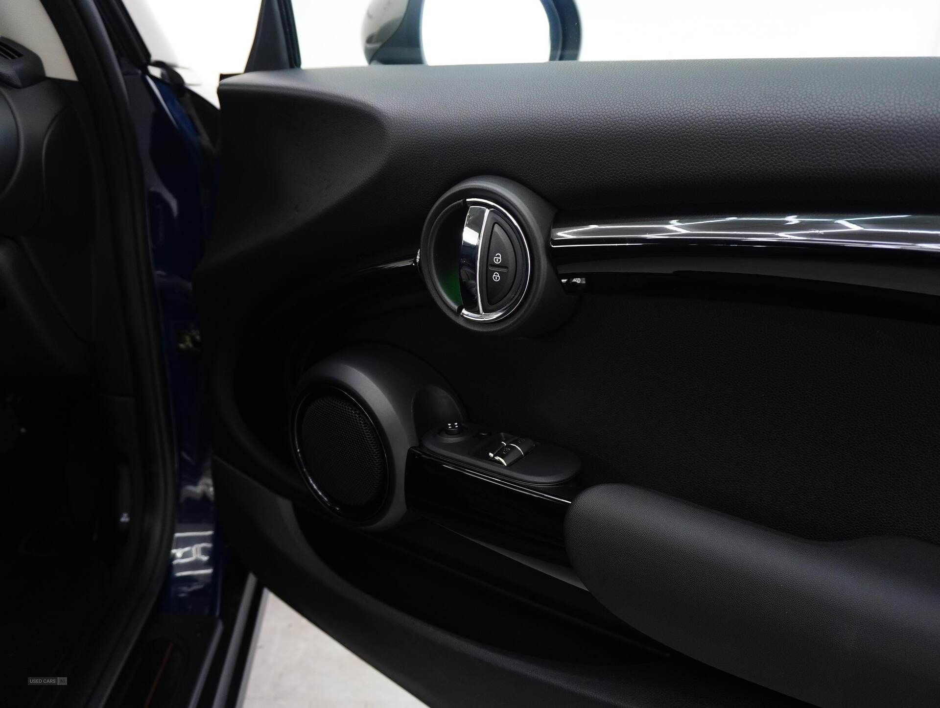 Mar 2017 MINI Hatch 1.5 Cooper Seven 3dr