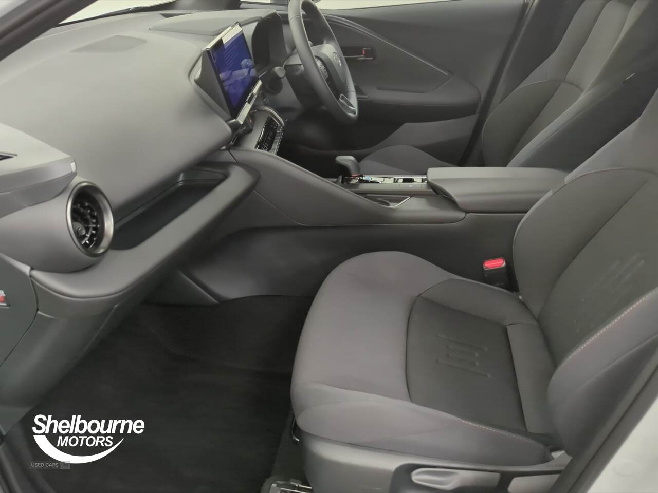 Mar 2025 Toyota C-HR 1.8 Hybrid Design 5dr CVT