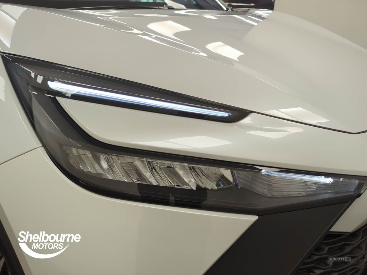 Mar 2025 Toyota C-HR 1.8 Hybrid Design 5dr CVT