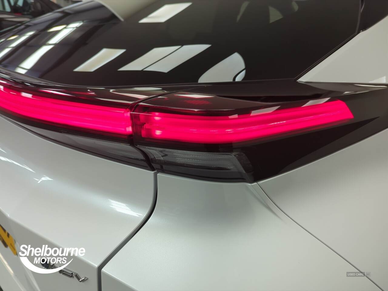 Mar 2025 Toyota C-HR 1.8 Hybrid Design 5dr CVT