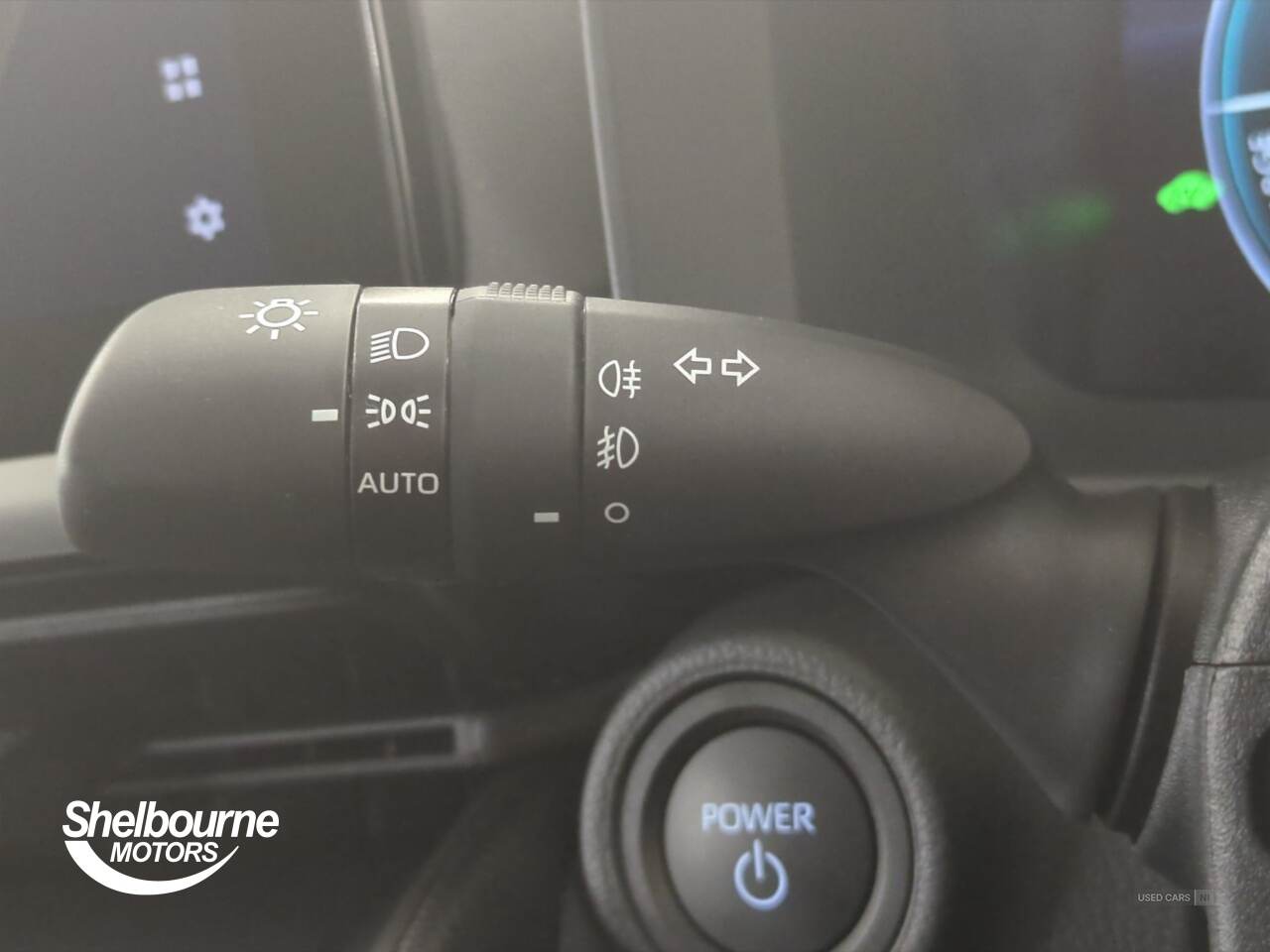 Mar 2025 Toyota C-HR 1.8 Hybrid Design 5dr CVT