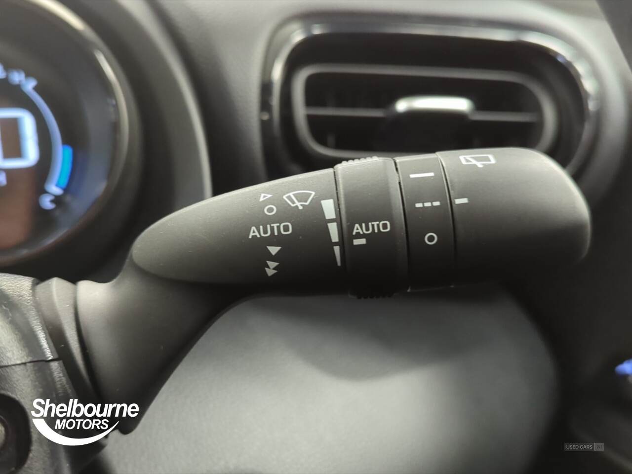 Jun 2022 Toyota Yaris 1.5 Hybrid Dynamic 5dr CVT