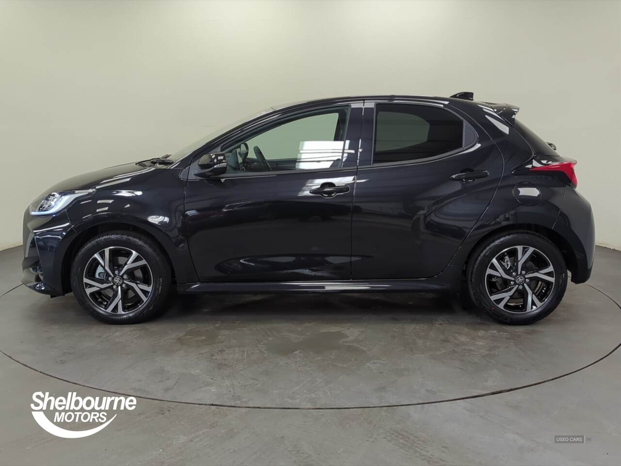 Mar 2025 Toyota Yaris 1.5 Hybrid Design 5dr CVT