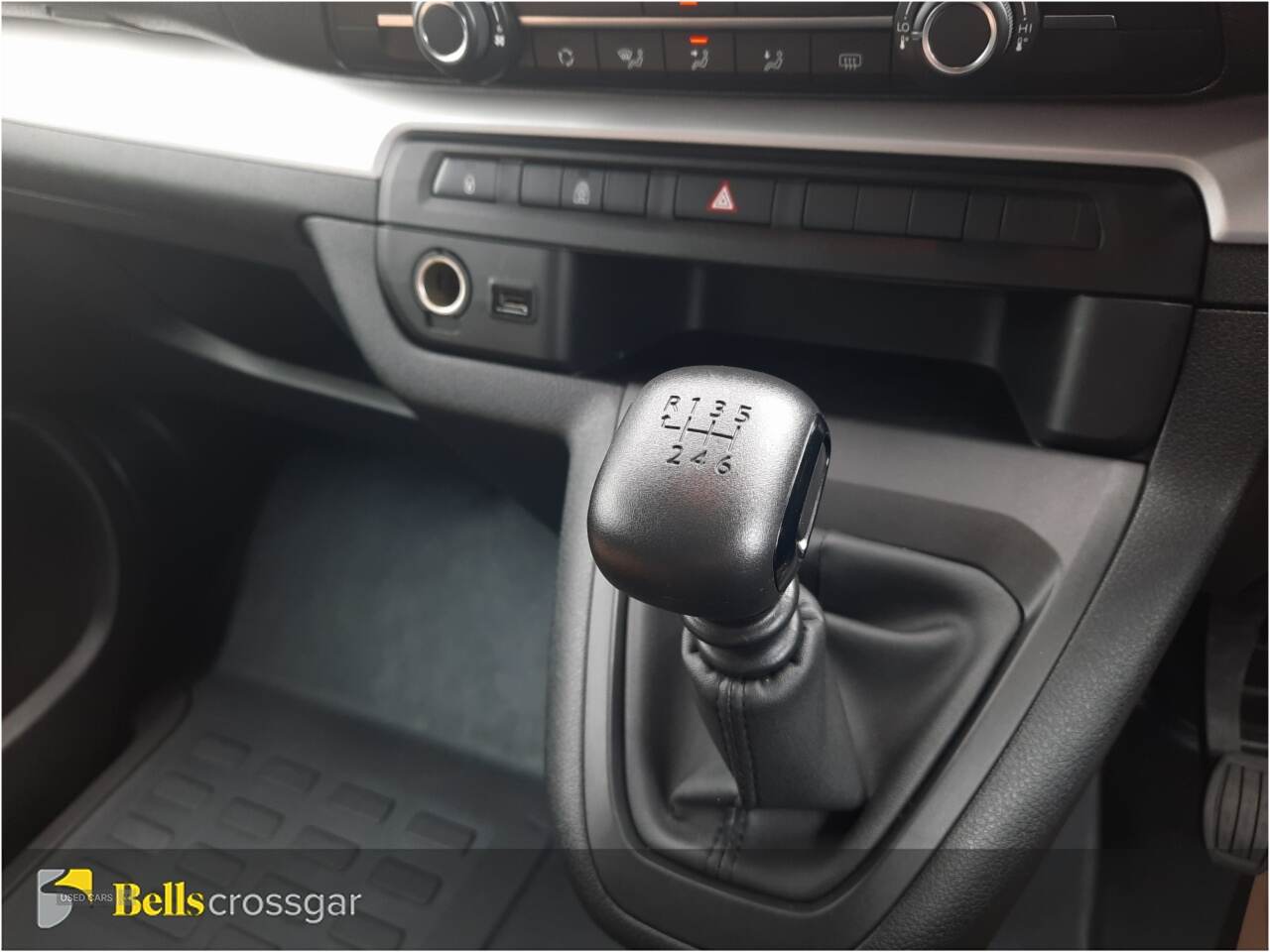 Jun 2019 Peugeot Traveller 1.5 BlueHDi 120 Business Standard [9 Seat] 5dr