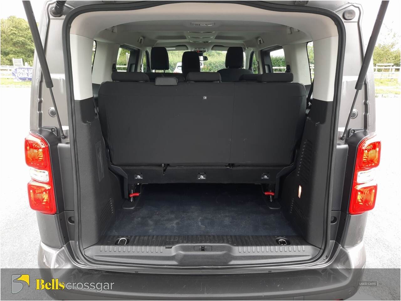 Jun 2019 Peugeot Traveller 1.5 BlueHDi 120 Business Standard [9 Seat] 5dr