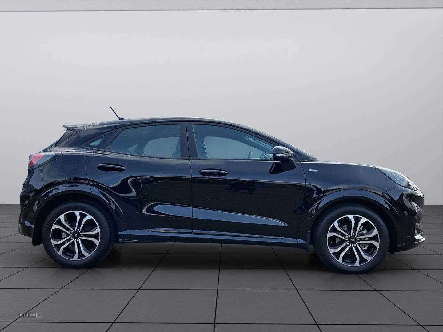 Jan 2024 Ford Puma 1.0 EcoBoost Hybrid mHEV ST-Line 5dr