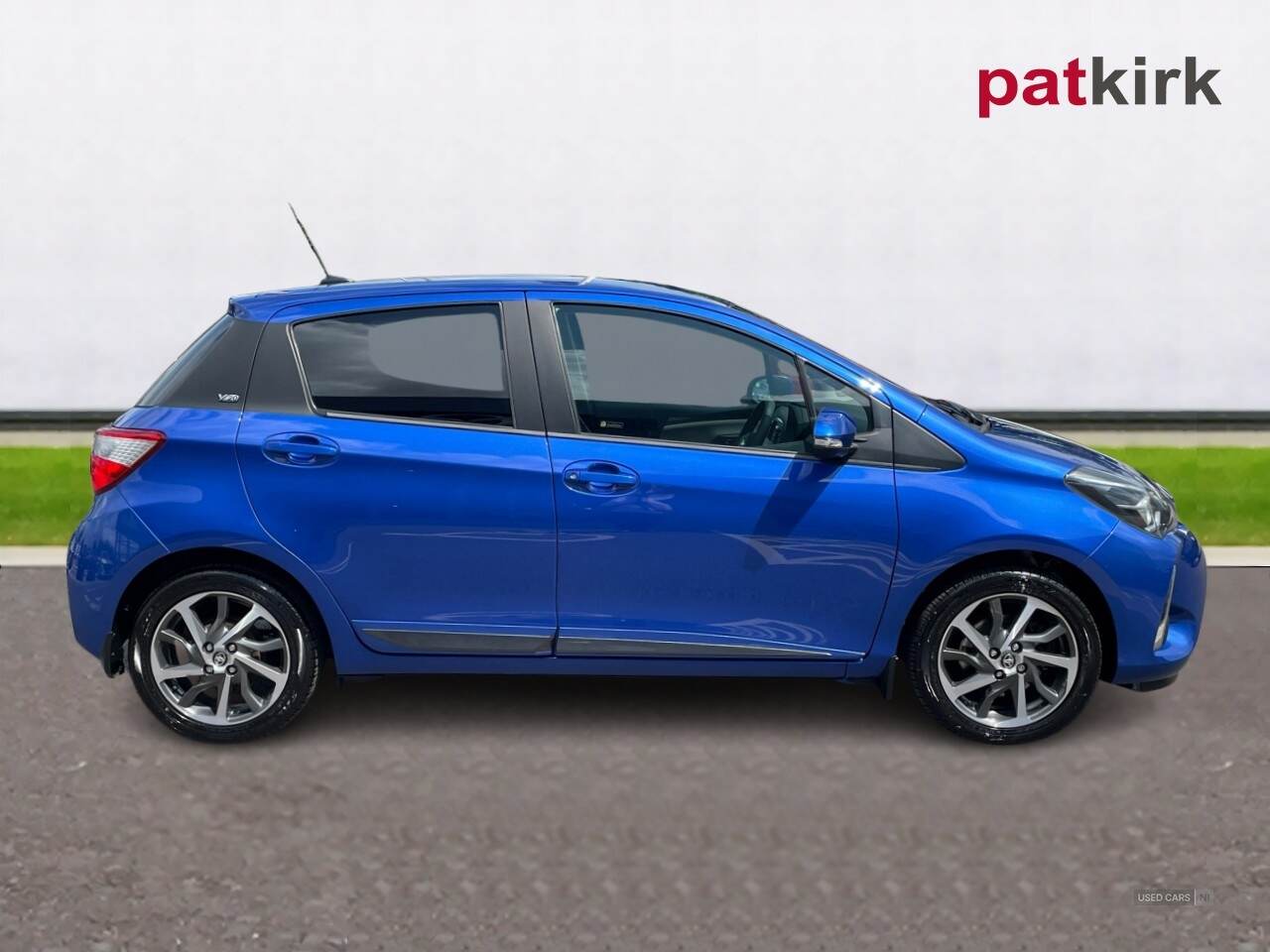 Jan 2020 Toyota Yaris 1.5 VVT-i Y20 5dr [Bi-tone]