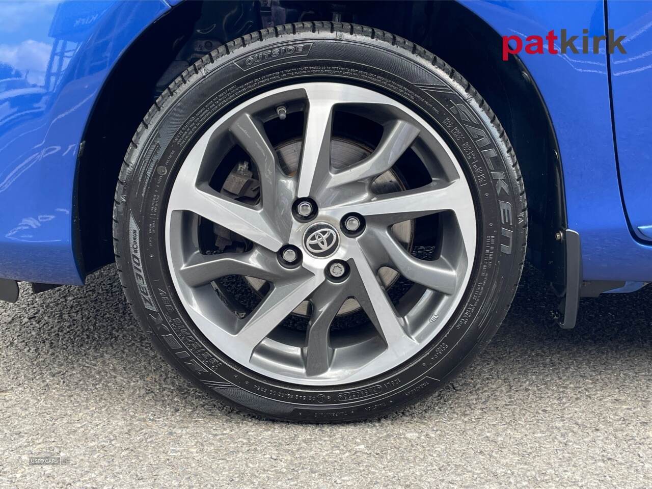 Jan 2020 Toyota Yaris 1.5 VVT-i Y20 5dr [Bi-tone]