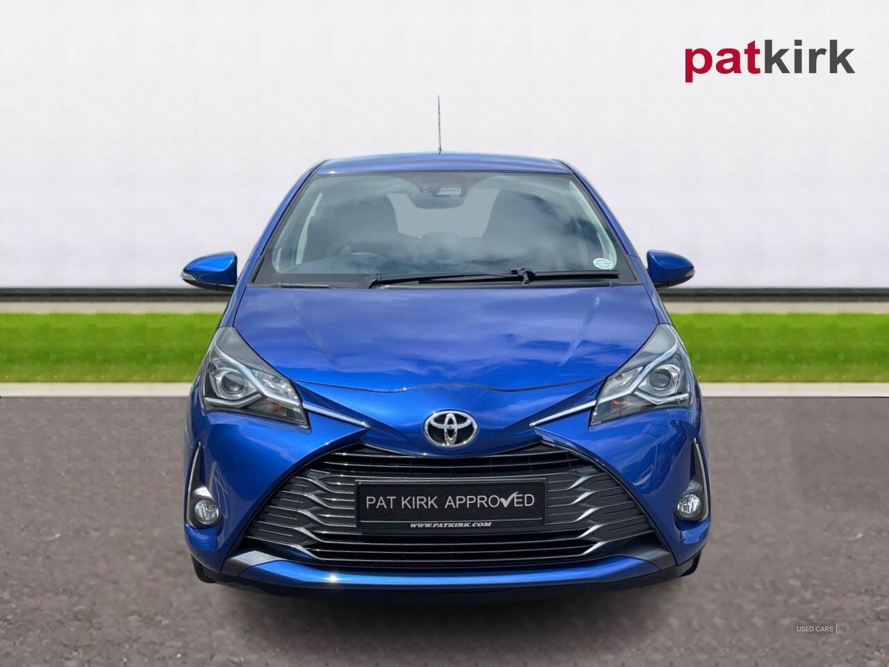 Jan 2020 Toyota Yaris 1.5 VVT-i Y20 5dr [Bi-tone]