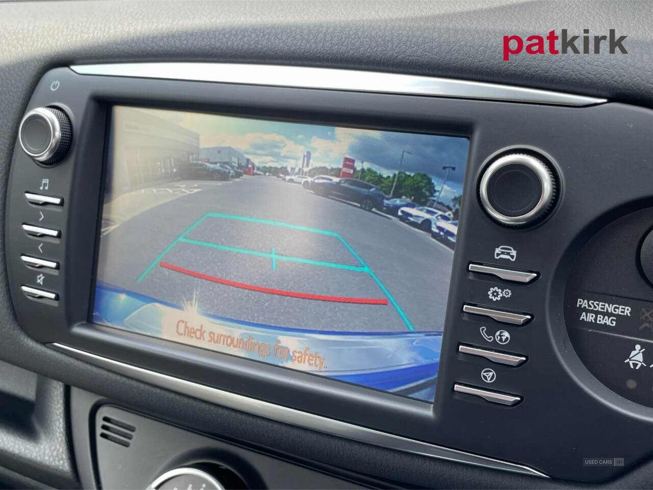 Jan 2020 Toyota Yaris 1.5 VVT-i Y20 5dr [Bi-tone]