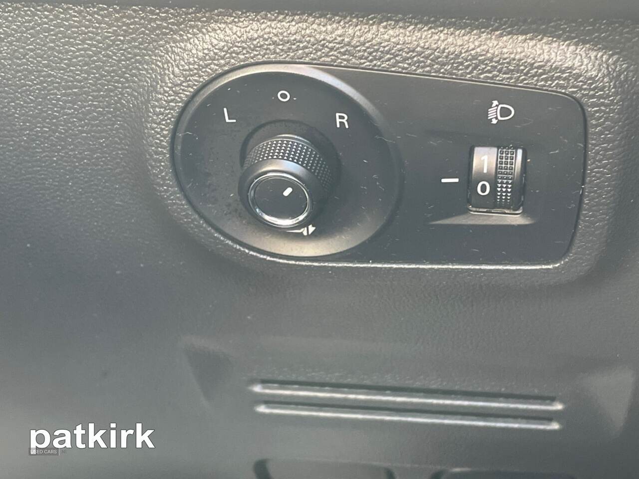 Mar 2022 MG ZS 1.5 VTi-TECH Exclusive 5dr
