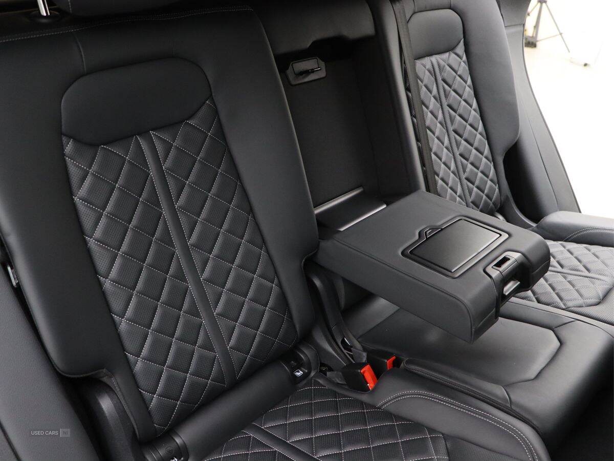 Mar 2022 Audi Q8 55 TFSI Quattro Vorsprung 5dr Tiptronic