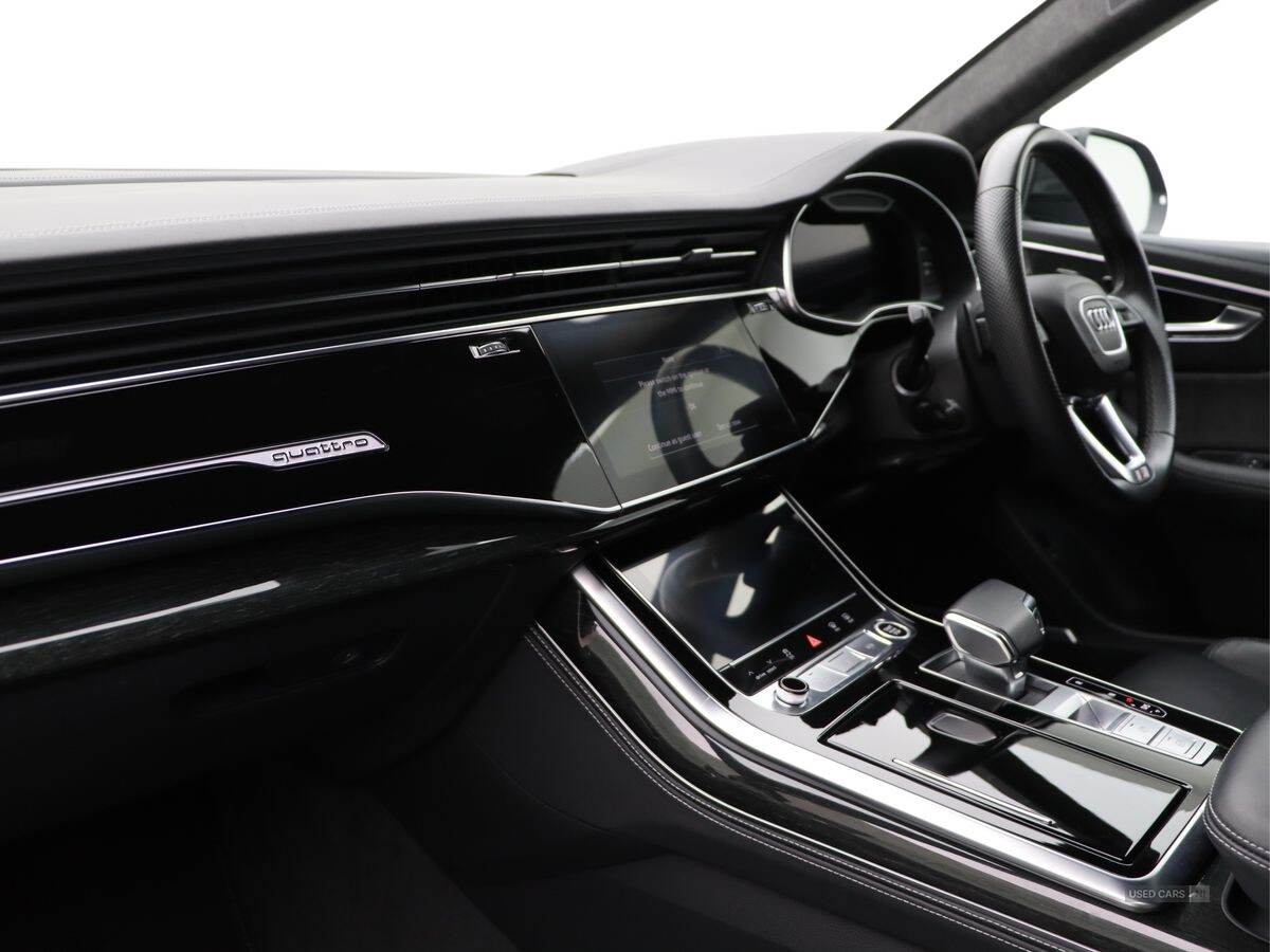 Mar 2022 Audi Q8 55 TFSI Quattro Vorsprung 5dr Tiptronic