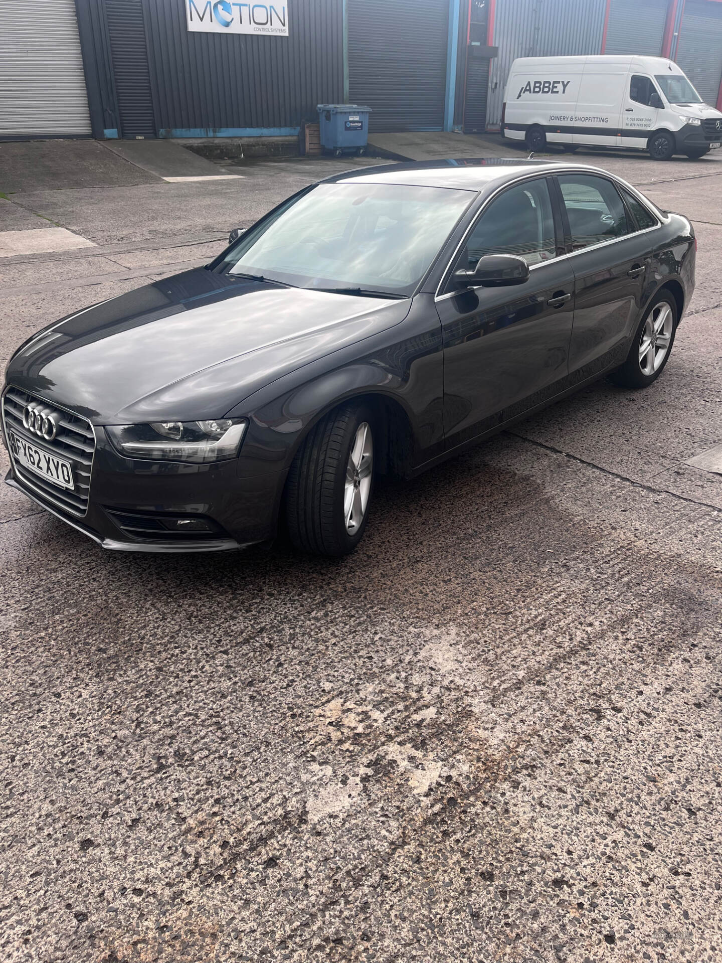 Sep 2012 Audi A4 2.0 TDIe SE Technik 4dr