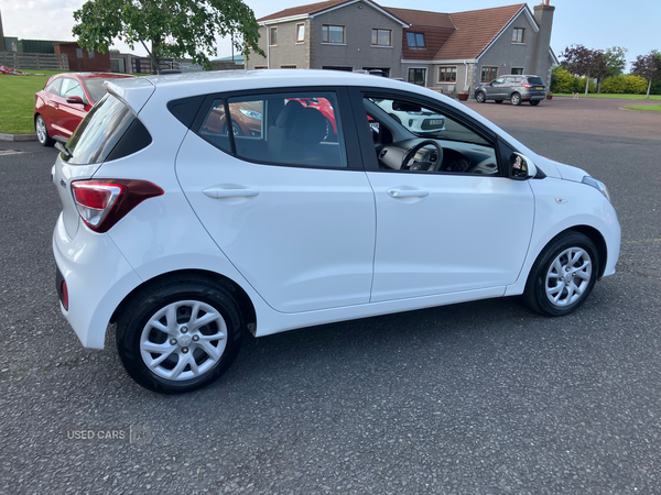 Hyundai i10 HATCHBACK in Armagh