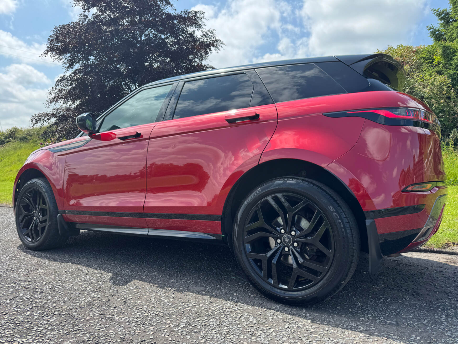 Mar 2019 Land Rover Range Rover Evoque 2.0 D180 R-Dynamic SE 5dr Auto